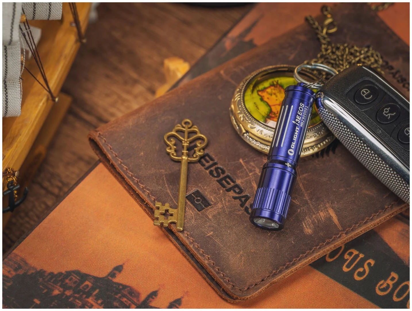 Olight I3E EOS Regal Blue Limited Edition 8 Olight I3E EOS Regal Blue Limited Edition – Image 8
