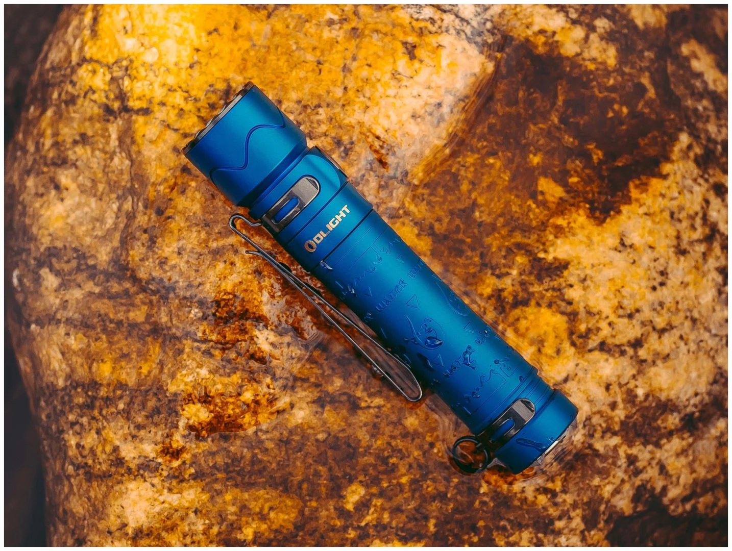 Olight Warrior Mini 2 Titanium Water Limited Edition 10 Olight Warrior Mini 2 Titanium Water Limited Edition – Image 10