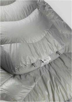 RAB Mythic 400 -Camping En Plein Air rab mythic 400 cloud left zip cloud 6