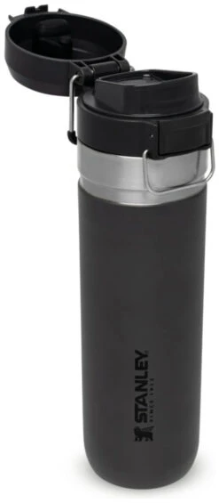 Stanley The Quick Flip Water Bottle 0,7 L 25 Stanley The Quick Flip Water Bottle 0,7 L -Camping En Plein Air stanley the quick flip water bottle 0 7l charcoal 700 ml charcoal 4